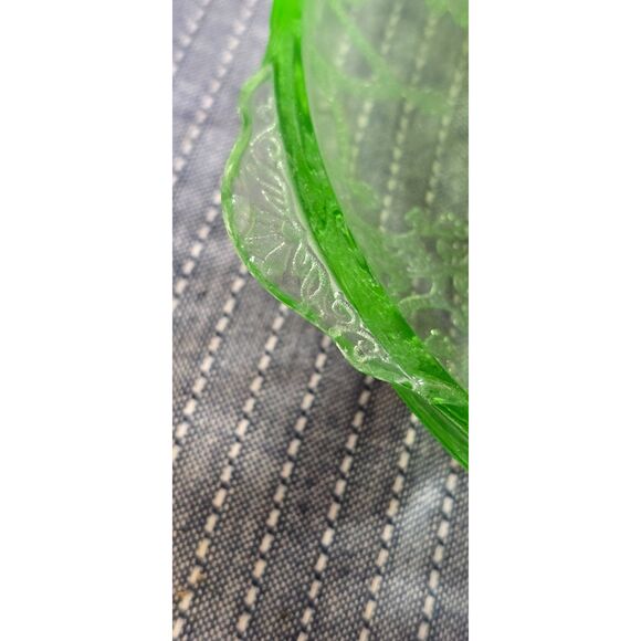 Green Depression Glass Divided Relish Dish Cameo/Ballerina line - Picture 8 of 10